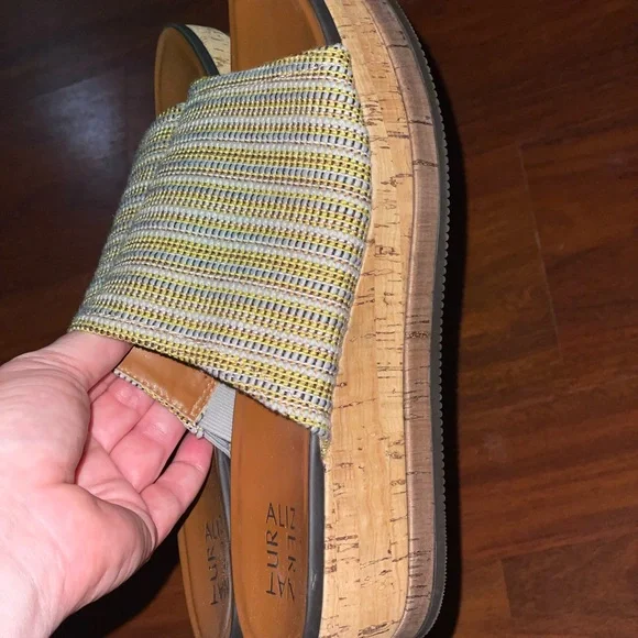 Naturalizer Kirstin Stripe Cork Platform Shoe Wedge Sandal yellow tan mule sz 9 - Picture 6 of 16